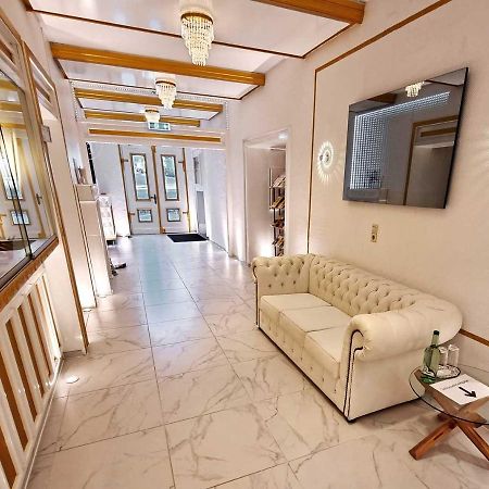 Gesundheitshotel Roessle Бад-Вурцах Екстер'єр фото